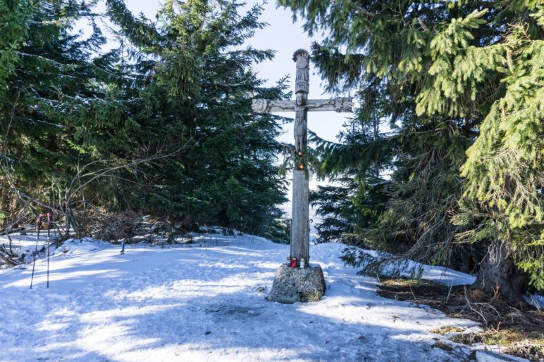 Das Gipfelkreuz der „Schneid“ am Teisenberg