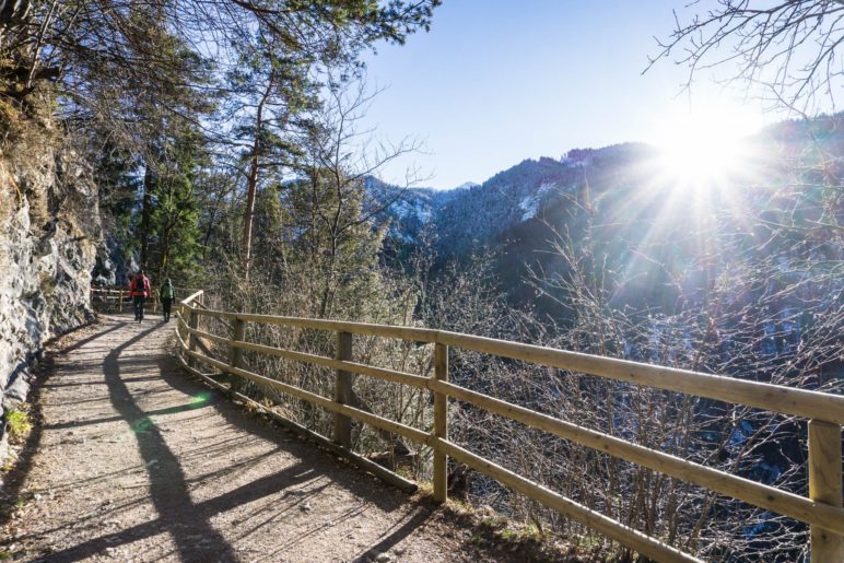 Wintersonne nach dem Kaiseraufstieg