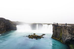 Der Wasserfall der Götter – der Goðafoss im Norden von Island