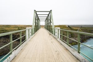 Auf der alten Brücke über den Skjálfandafljót