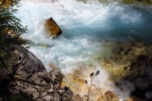Am Karwendelbach-Wasserfall