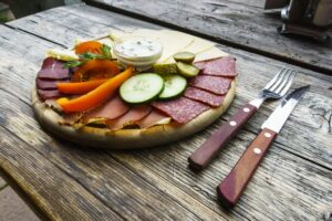 Brettljause auf der Hinterschießling-Alm. Lecker!