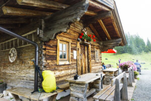 Zielpunkt der kleinen Wanderung durch die Rehbachklamm ist die Hinterschießling-Alm