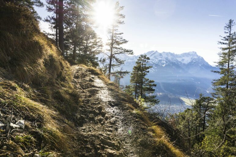 Zugspitzblick vom Aufstiegsweg aus