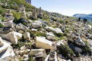 Steinmännchen kurz vor der Auronzohütte