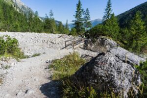 Die kleine Brücke über den Altensteiner Bach