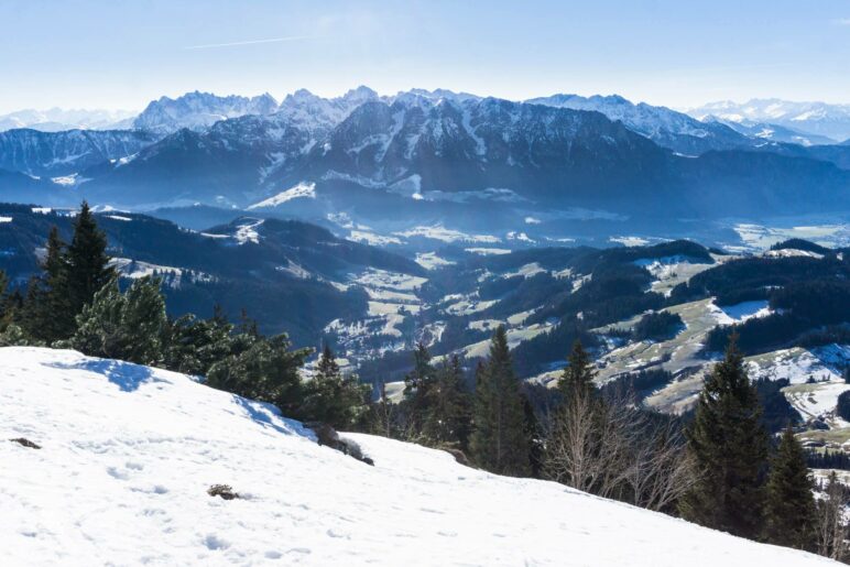 Kaiserblick vom 1598 Meter hohen Gipfel des Spitzstein