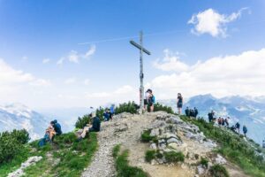 Das Gipfelkreuz des Bärenkopfs