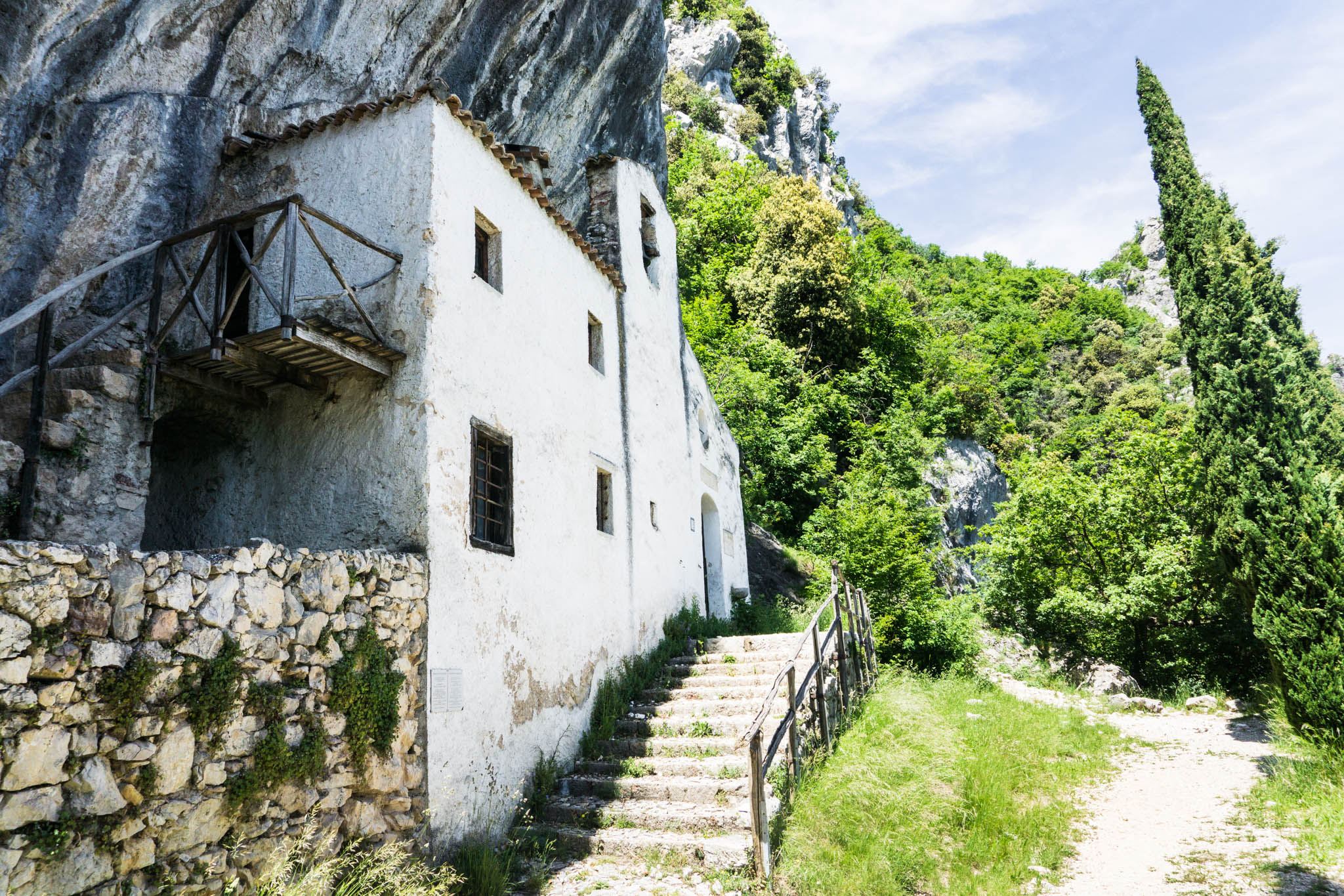 DIe Eremo di San Valentino, hoch über dem Gardasee