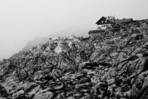 Eine Hütte im Steinernen Meer. Das Ingolstädter Haus