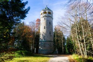 Der Aussichtsturm auf dem Taubenberg