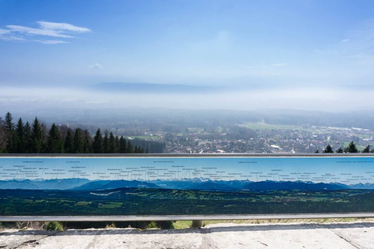 Alpenblick: Panoramakarte und der echte Ausblick an diesem Tag
