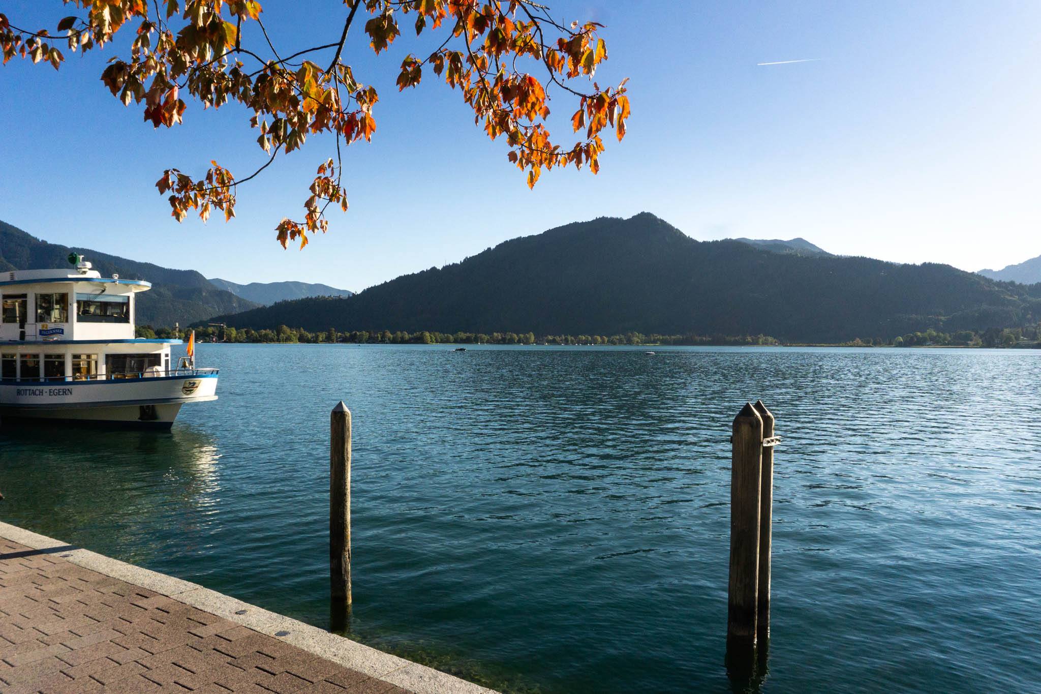 Der Ringspitz, von der Seepromenade in Tegernsee aus gesehen